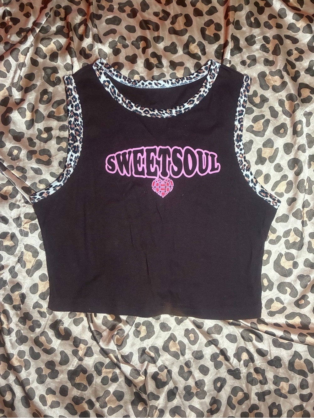 ⭒ cute sweetsoul leopard print trimmed top